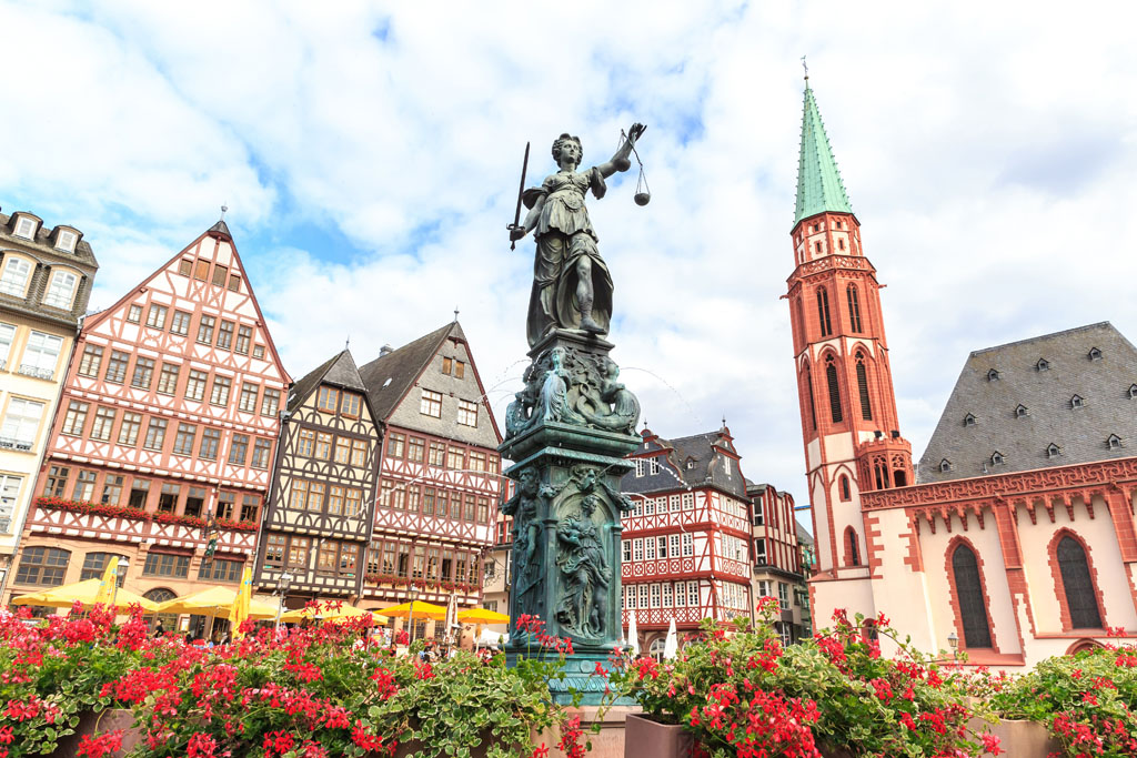 Edmonton Getting Nonstop Flights to Frankfurt, Germany, Starting June 2027. Here’s How YEG Compares to YYC (photo 2)